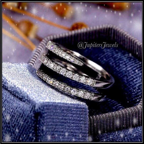 NEW SILVER 3 BAND SWIRL SIMULATED DIAMOND RING - Picture 1 of 6